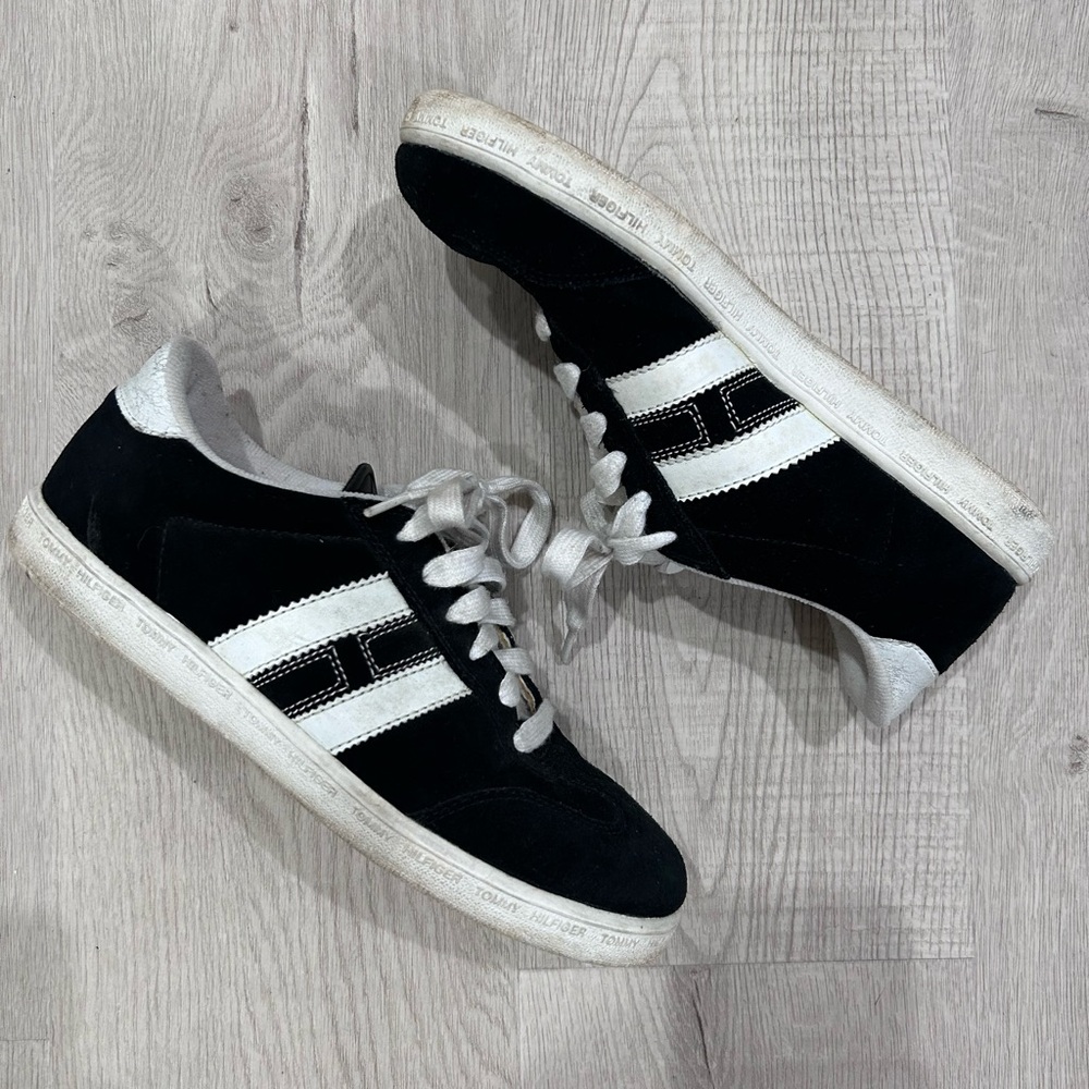 Tommy Hilfigure low top casual shoes